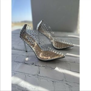 Like New Steve Madden Testy Vala S Clear Silver Studded Pumps size 7.5